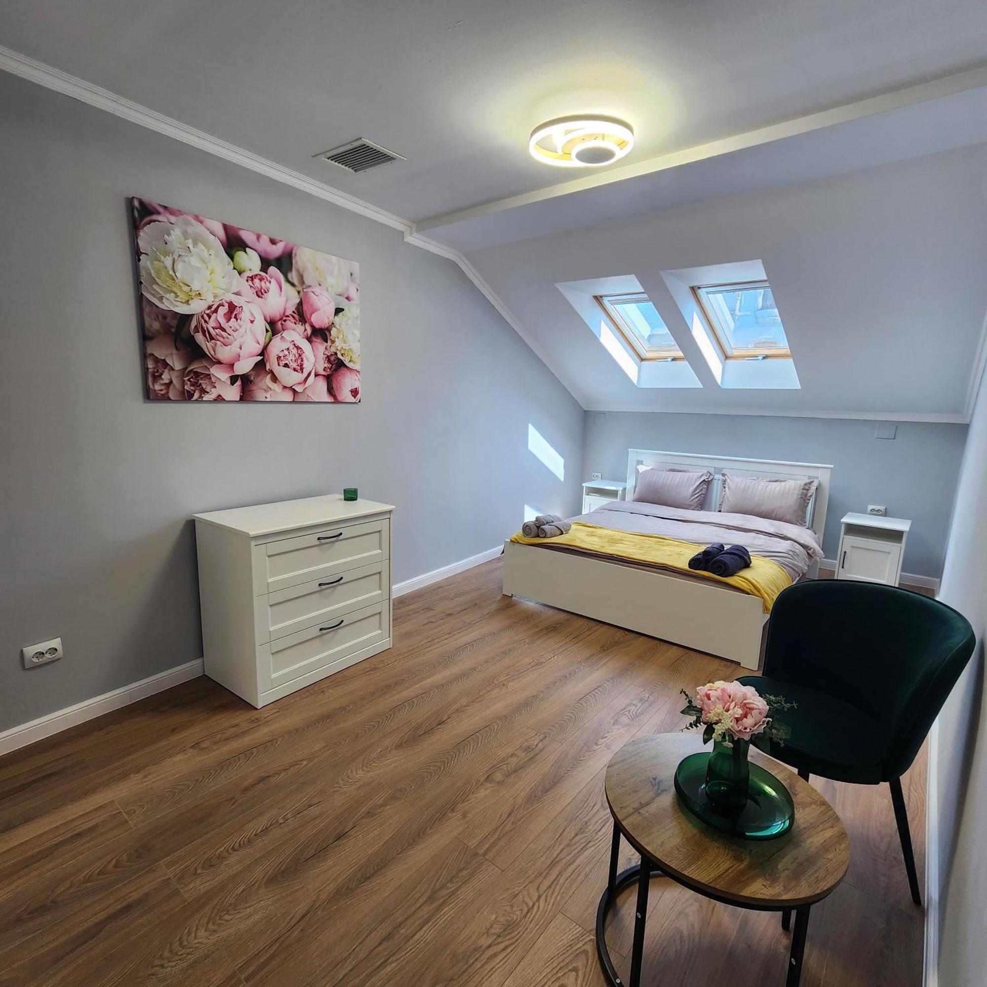 City Center Apartment -M คลูจ-นาโปกา ภายนอก รูปภาพ